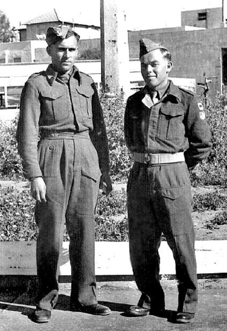 Палестина,Тель Авив. Солдаты-белорусы из 2 корпуса в 1943 г.