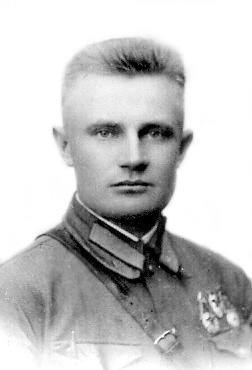Участковый Петр Ивуть приказом наркома внутренних дел БССР был награжден в 1940 г. за добросовестную службу.