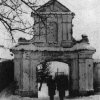 Ворота перед монастырем бернардинцев (1920-1930 гг.)