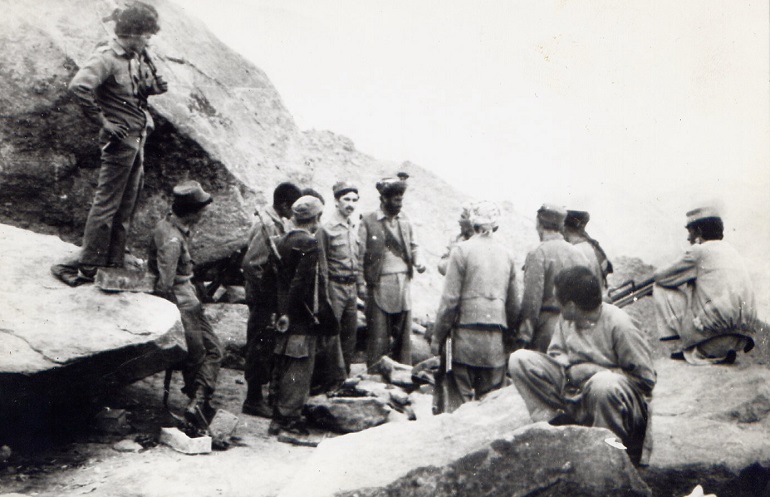 Афганские царандоевцы на месте гибели капитана Юртова